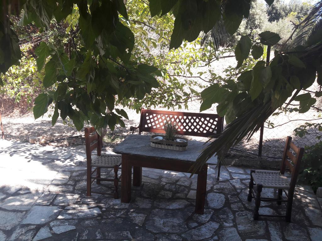 Kesi Holiday Home Ποτιστικά Εξωτερικό φωτογραφία