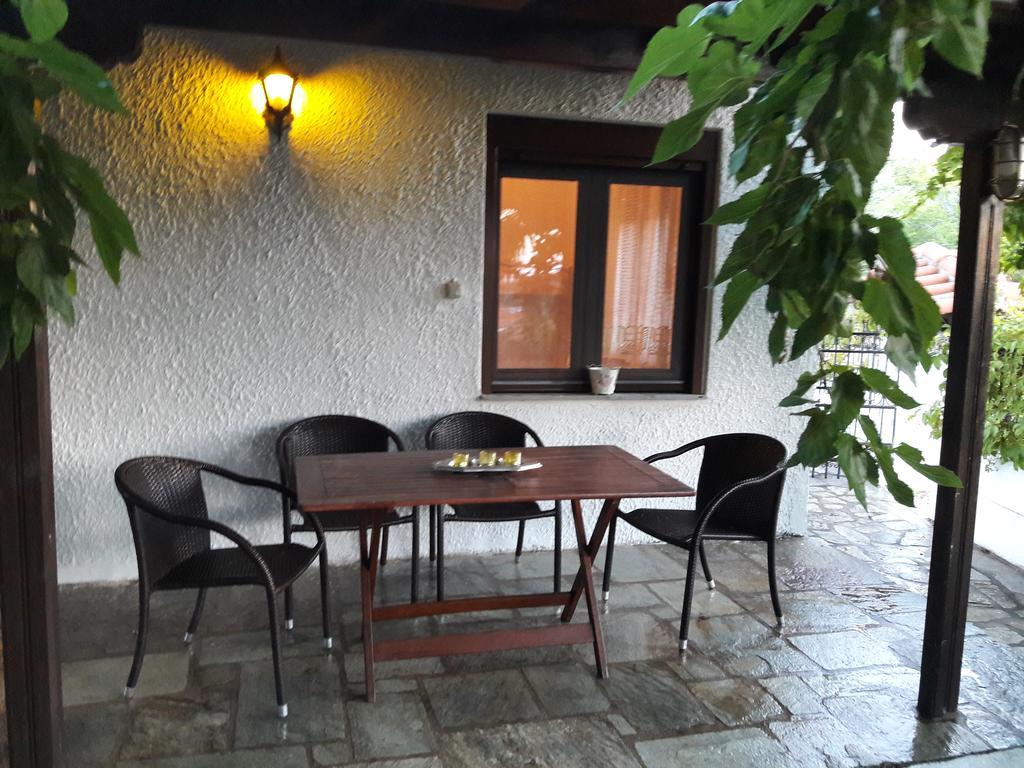 Kesi Holiday Home Ποτιστικά Εξωτερικό φωτογραφία