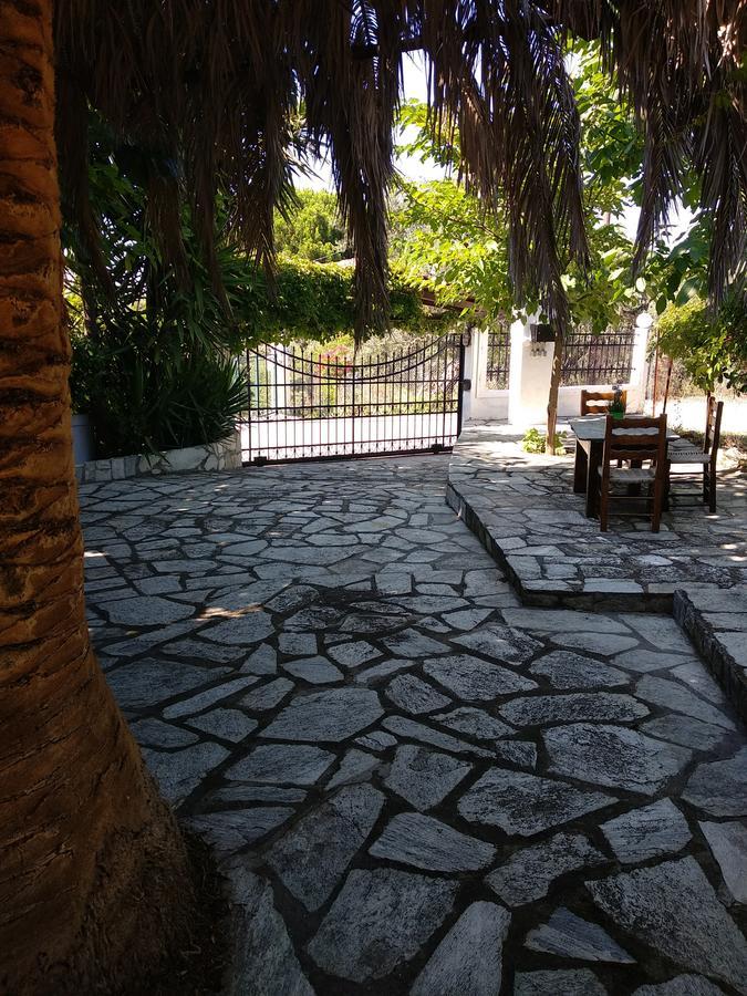 Kesi Holiday Home Ποτιστικά Εξωτερικό φωτογραφία